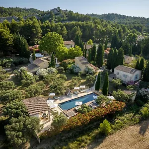 Hotel Les Petites Maisons - Hameau Des Baux Paradou