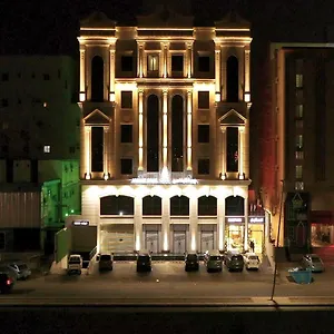 Violet Rose Aprit Aparthotel